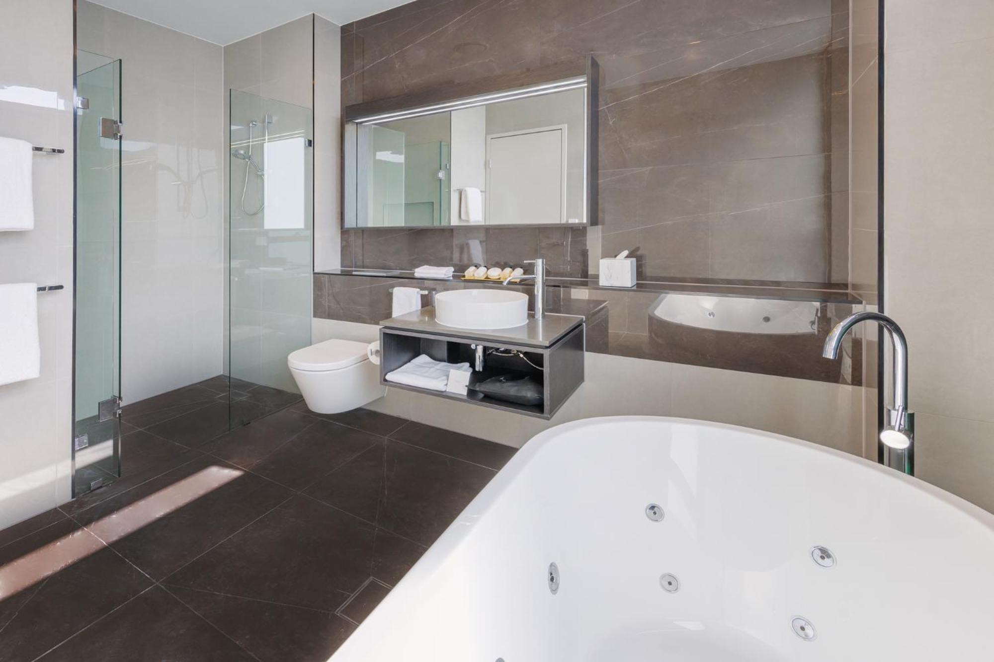 Meriton Suites מלבורן מראה חיצוני תמונה Bathroom