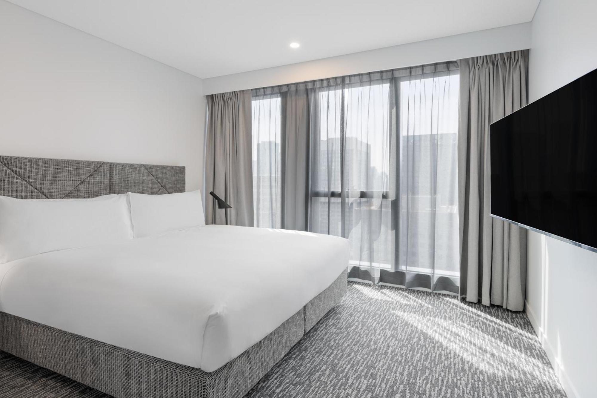 Meriton Suites מלבורן מראה חיצוני תמונה A bedroom at the hotel