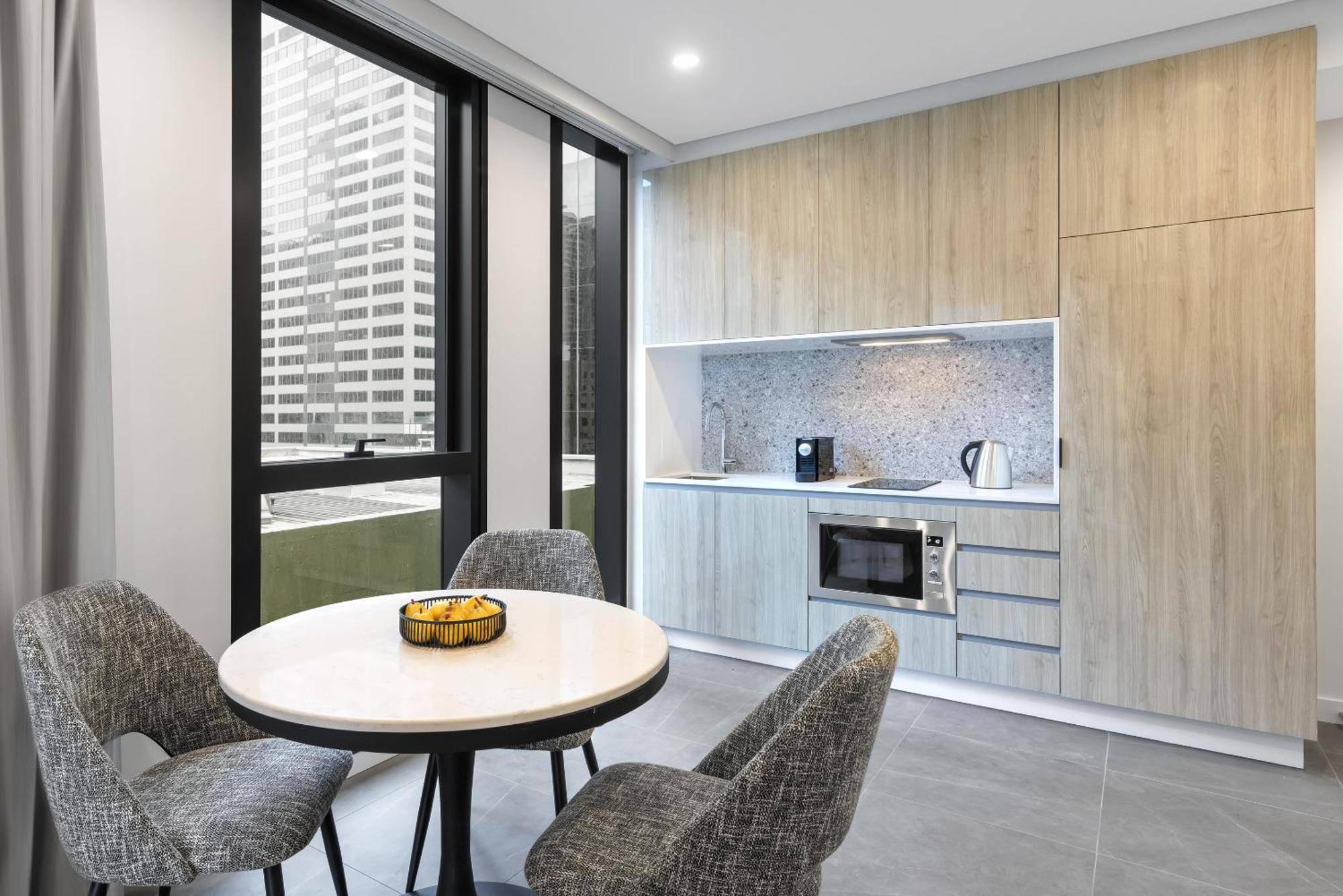 Meriton Suites מלבורן מראה חיצוני תמונה Kitchen